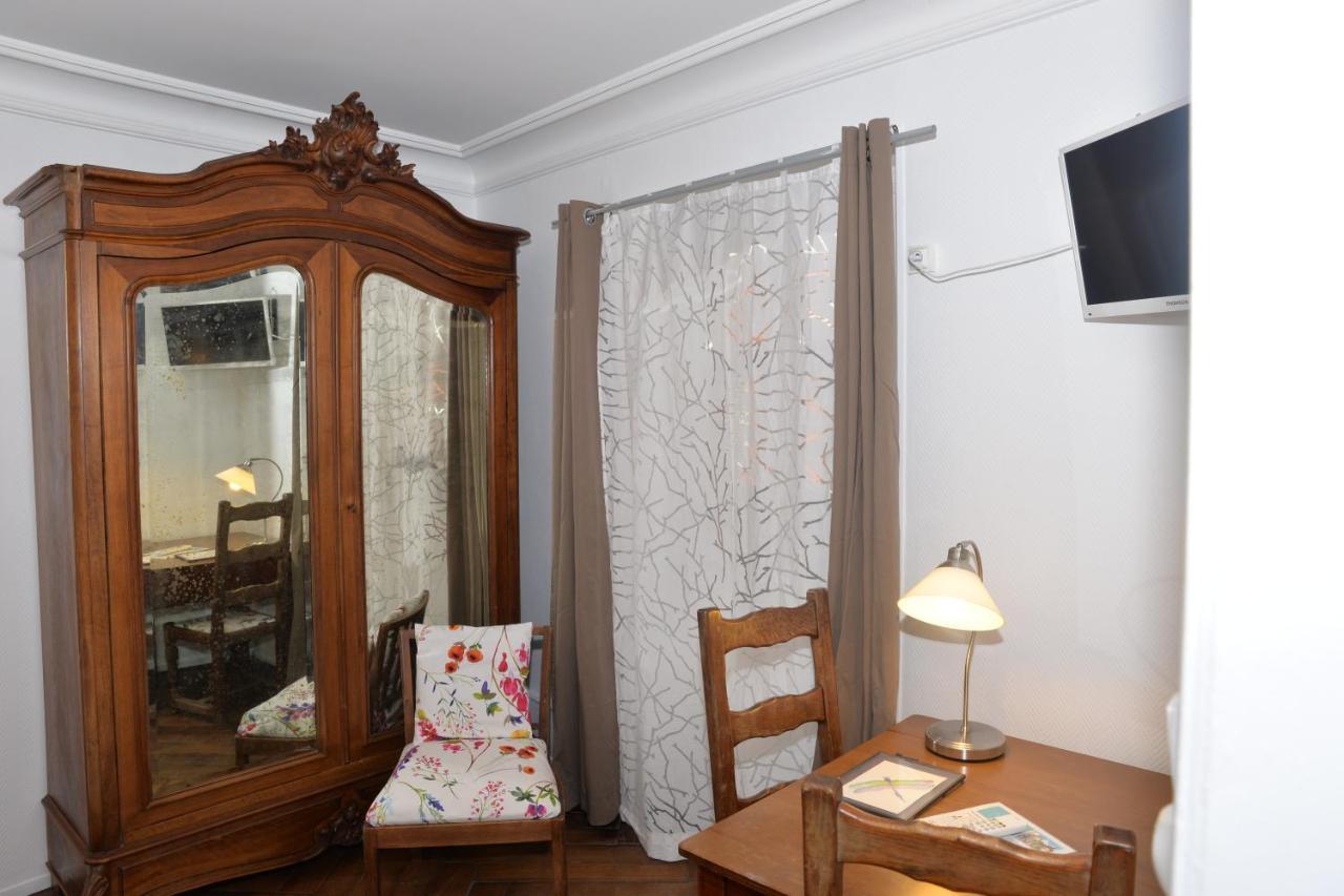 Chez Cecile Bed And Breakfast Chez Le Vigneron Колмар Екстериор снимка