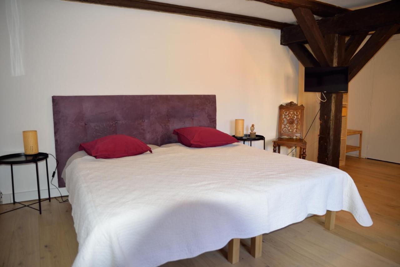 Chez Cecile Bed And Breakfast Chez Le Vigneron Колмар Екстериор снимка